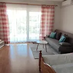 Apartments E&F, Veruda Porat, Free Parking